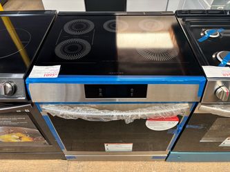 New! Frigidaire Gallery 30” Induction Stove