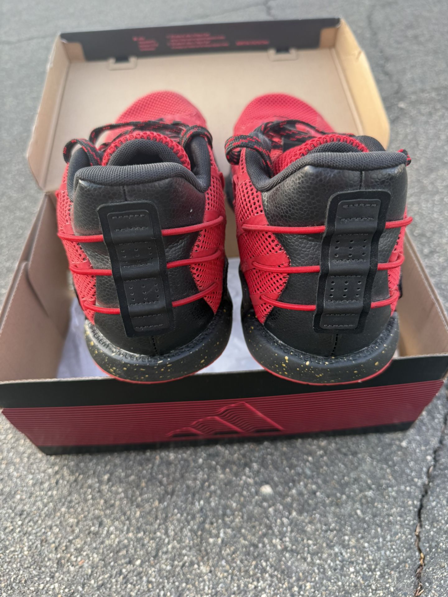 Adidas Dame 7 Basketball Shoes (Size 9 US Mens)