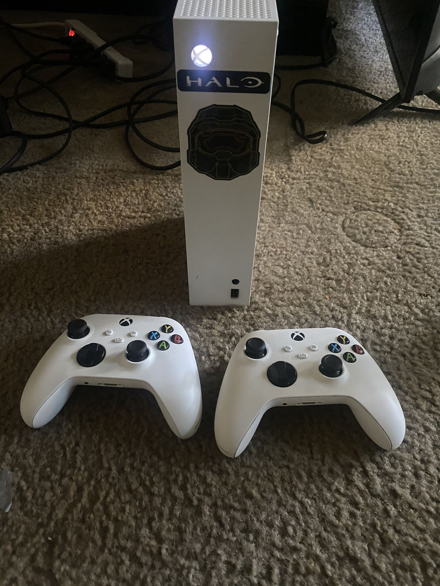 Xbox Series S With Custom Halo Logo & 2 Controllers