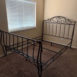 Metal Bed Frame Queen 