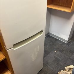 Whirlpool Refrigerator