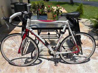 Bicicleta libero 1.6, vitesse 700 c