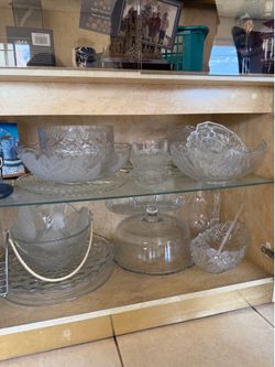 Serving bowls
