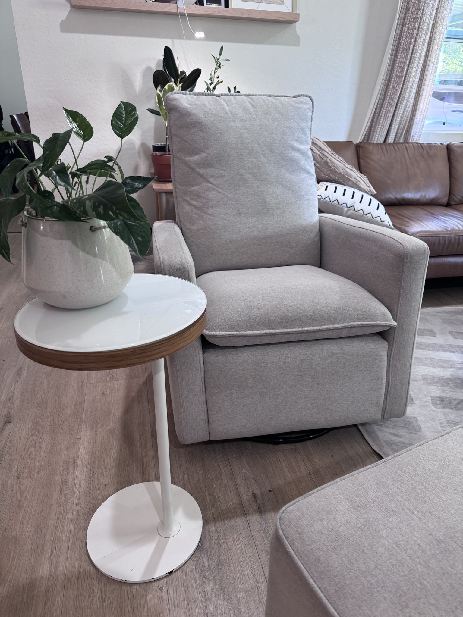 Rocker Chair With Ottoman
