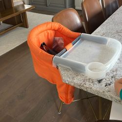 Inglesina Black Fast Table Chair with Clear Fast Dining Tray