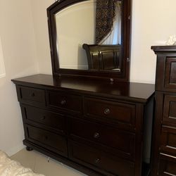 Dresser with mirror