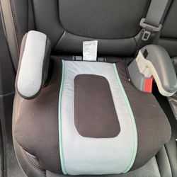 Graco booster