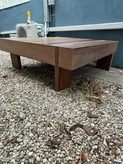 HD Buttercup Solid Wood Coffee Table | 4ft x 4ft