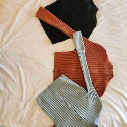 Women’s zip up sweaters