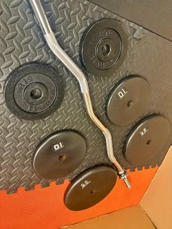 Steel Standard Curl Bar W/Weight Plates: 25s, 10s and 5s ponders. 94# Brute W.