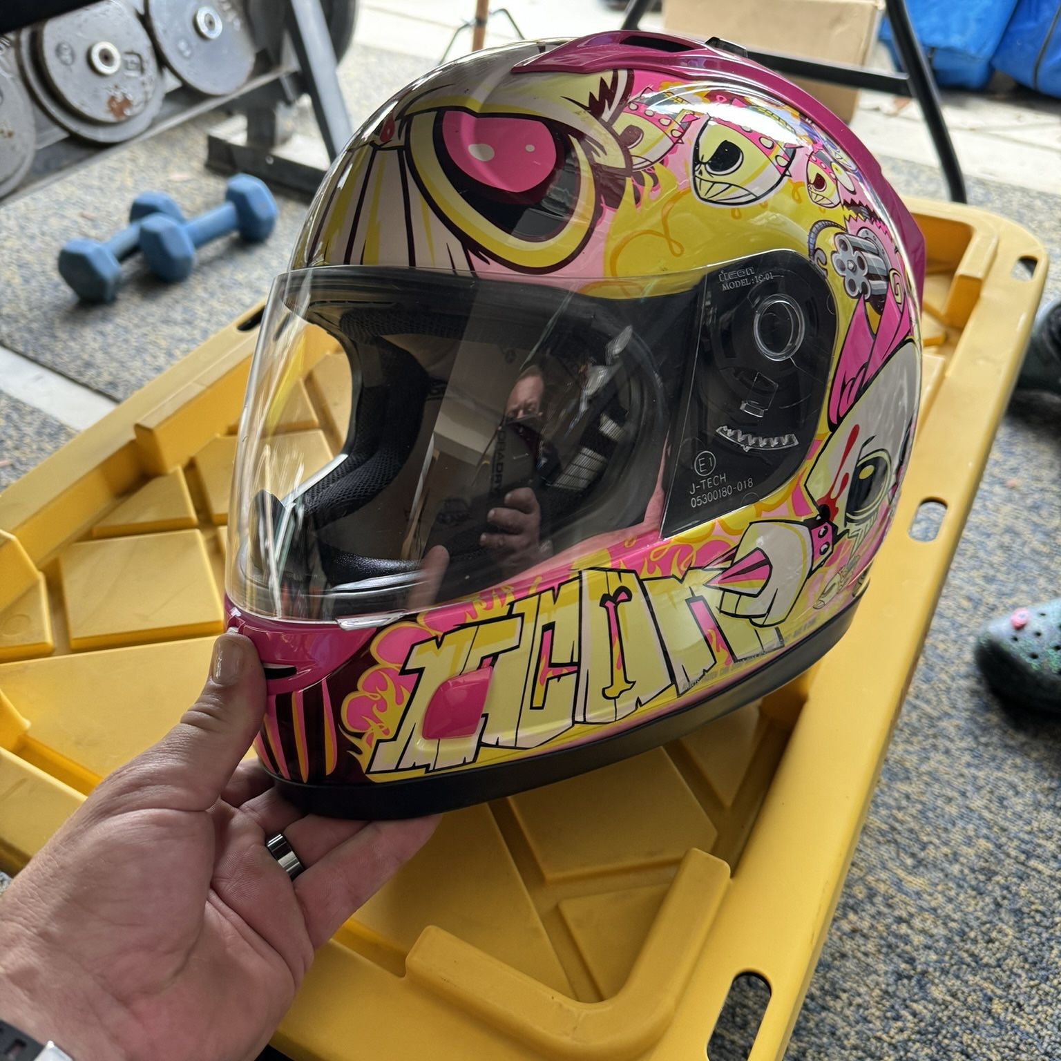 kelebihan helmet shoei GT-Air II Qubit - Qubit TC-5