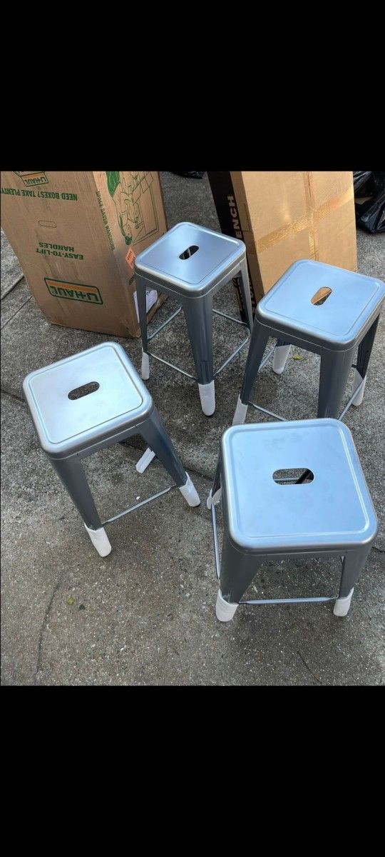 Flash Furniture 24" High Metal Counter-Height, Indoor Bar Stool -Stackable (ONLY 2 STOOLS AVAILABLE)