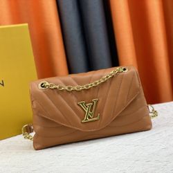 LV Louis Vuitton shoulder bag crossbody bag