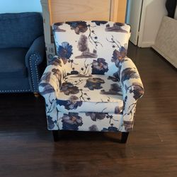 Arm Chair 