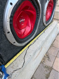 33 inch subs with amplifiers and original cords