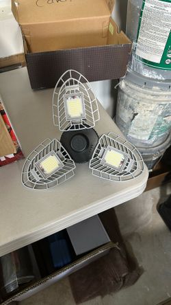 LED LIGHT