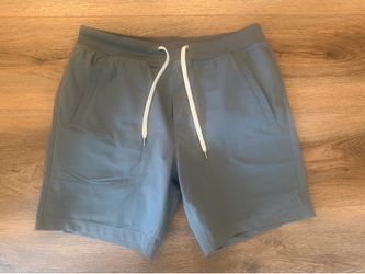 VUORI MEN’S SHORTS WITH DRAWSTRING