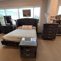 Lucinda Velvet Dark Gray Upholstered Panel Bedroom Set