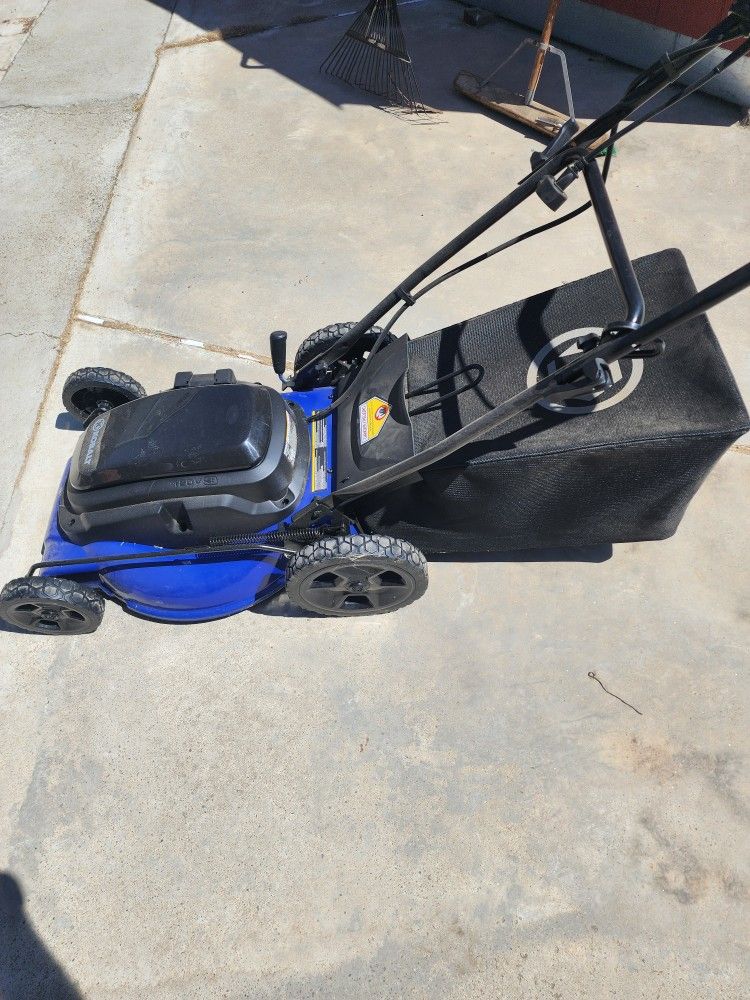 Lawnmower Lawn & Garden