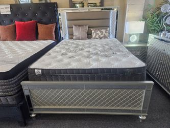 BRAND NEW SILVER CHAMPAGNE LED QUEEN BEDFRAME