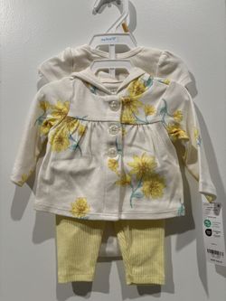 New Carter’s baby girl 3-piece set