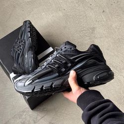 Adidas Jellyfish Pharrell Williams