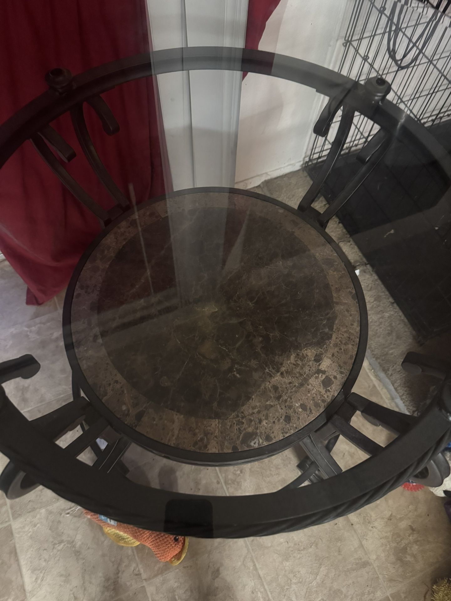 Round Dining Table
