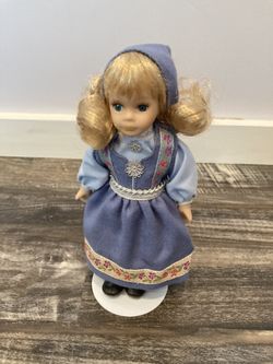 Vintage Collectible Doll 