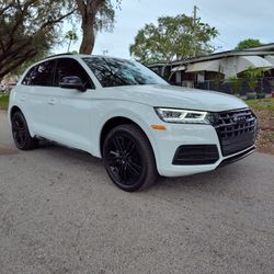 2020 AUDI Q5