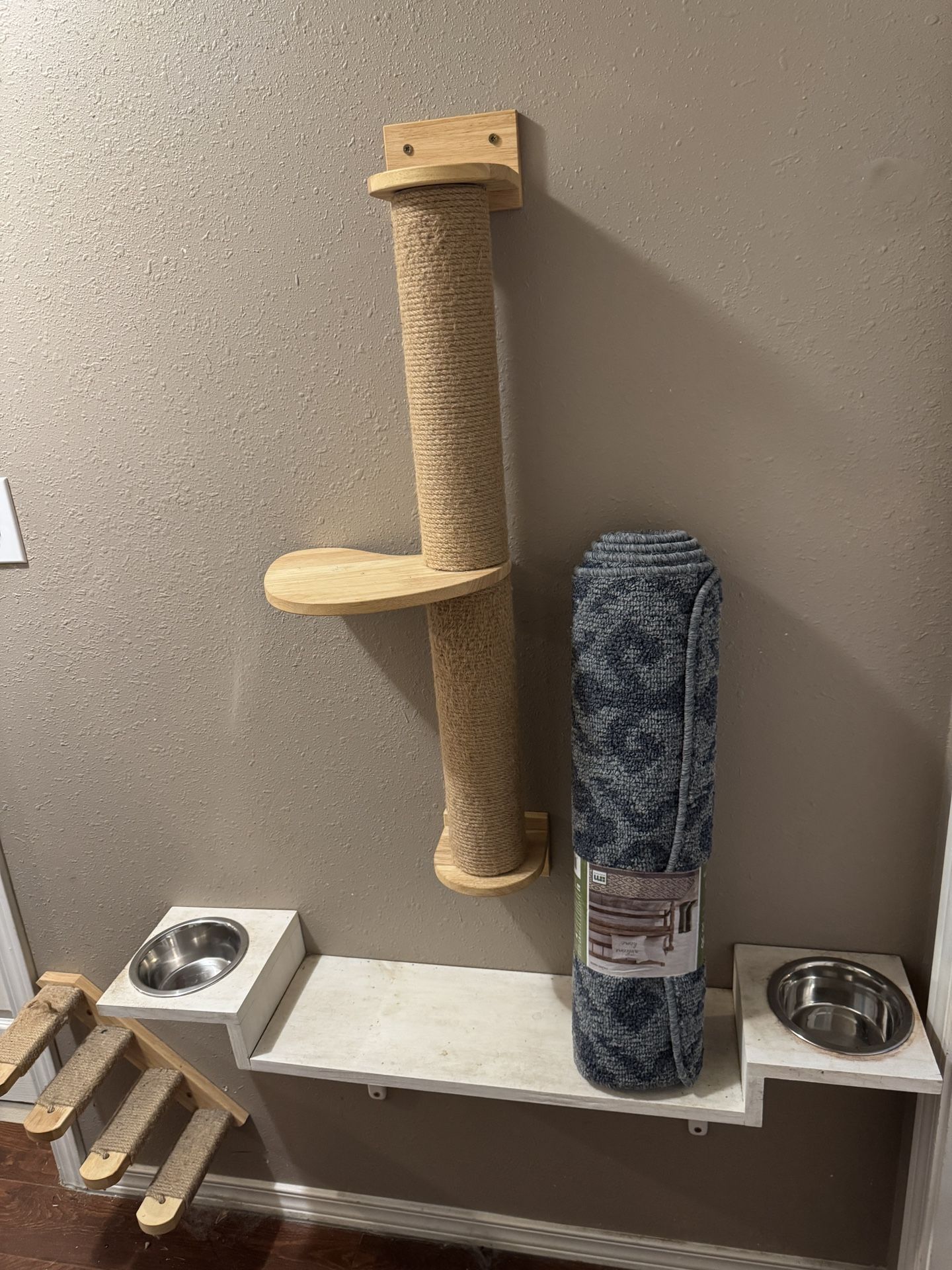 Cat Wall