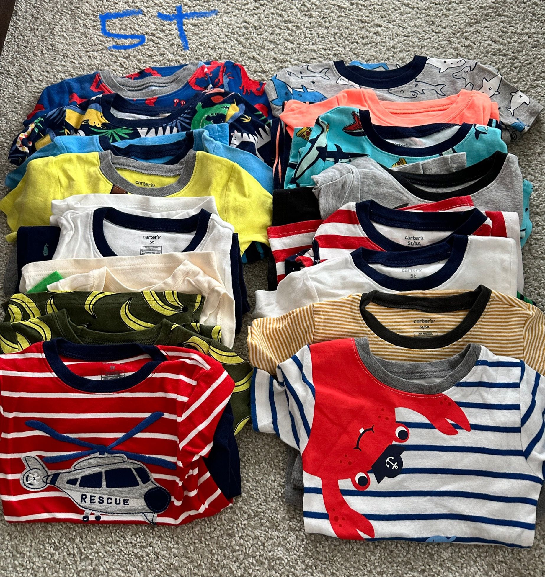 Toddlers 5T Shorts Set Pajamas Lot