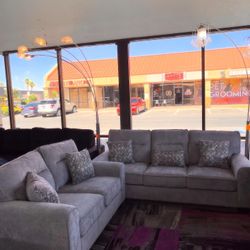 Beautiful 2 Pcs Sofa Set Great Quality NEW