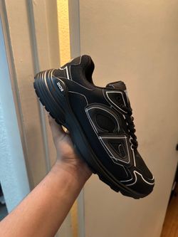 Black Dior b30