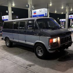 1988 Dodge B250 Ram Van Fuel Injected