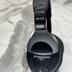 Sennheiser HD280 Studio Headphones 