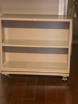 Steel rolling shelve carry