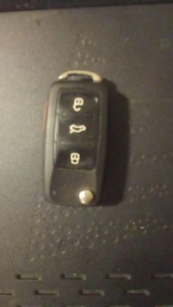 VW KEY FOB
