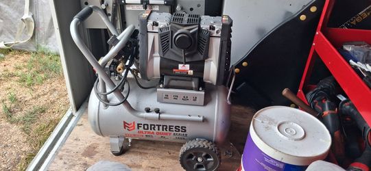 Air Compressor 10 Gal.