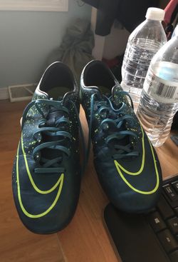 Nike Mercurials SZ 9.5