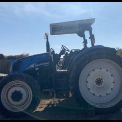 New Holland TS100A