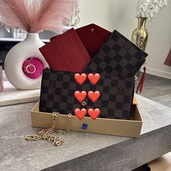 Beautiful Cross Body Bag ❤️