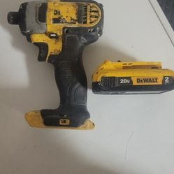 Used DEWALT 20-Volt MAX Cordless 1/4 in. Impact Driver