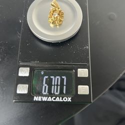 18k pendant and diamond 0.17 ct