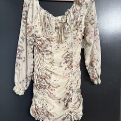 Women’s Floral Cinch Front Mini Dress New Size Medium With Tag