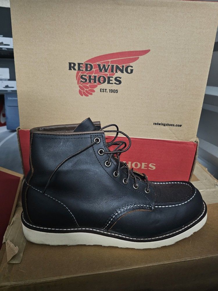Red Wing Boots Black 6" Moc