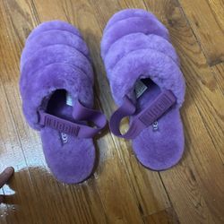 Ugg Fluffy Slides
