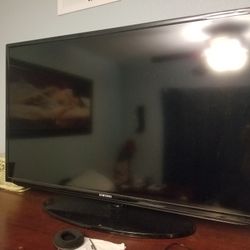SAMSUNG 40" TV USED