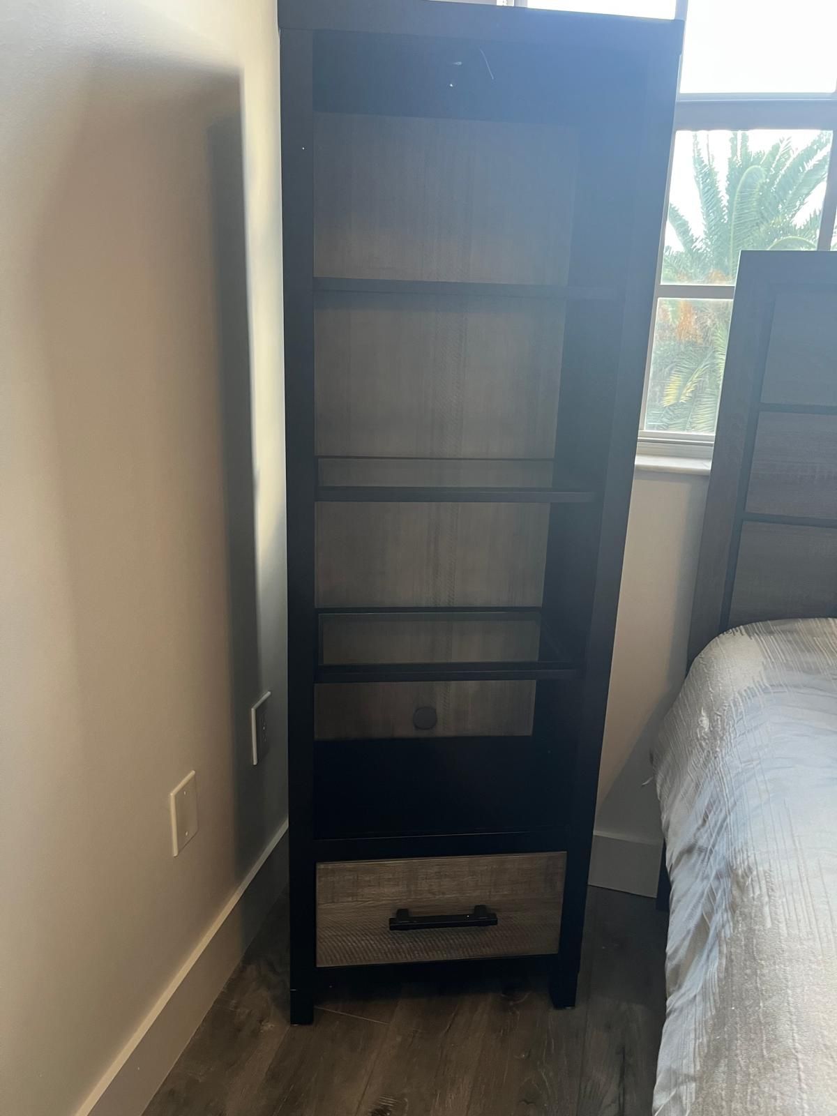 FURNITURES LIKE NEW NEED GO TODAY