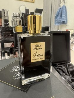 Black Phantom By Kilian With Coffret