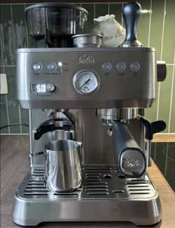 Solis Espresso Machine with Built-In Grinder